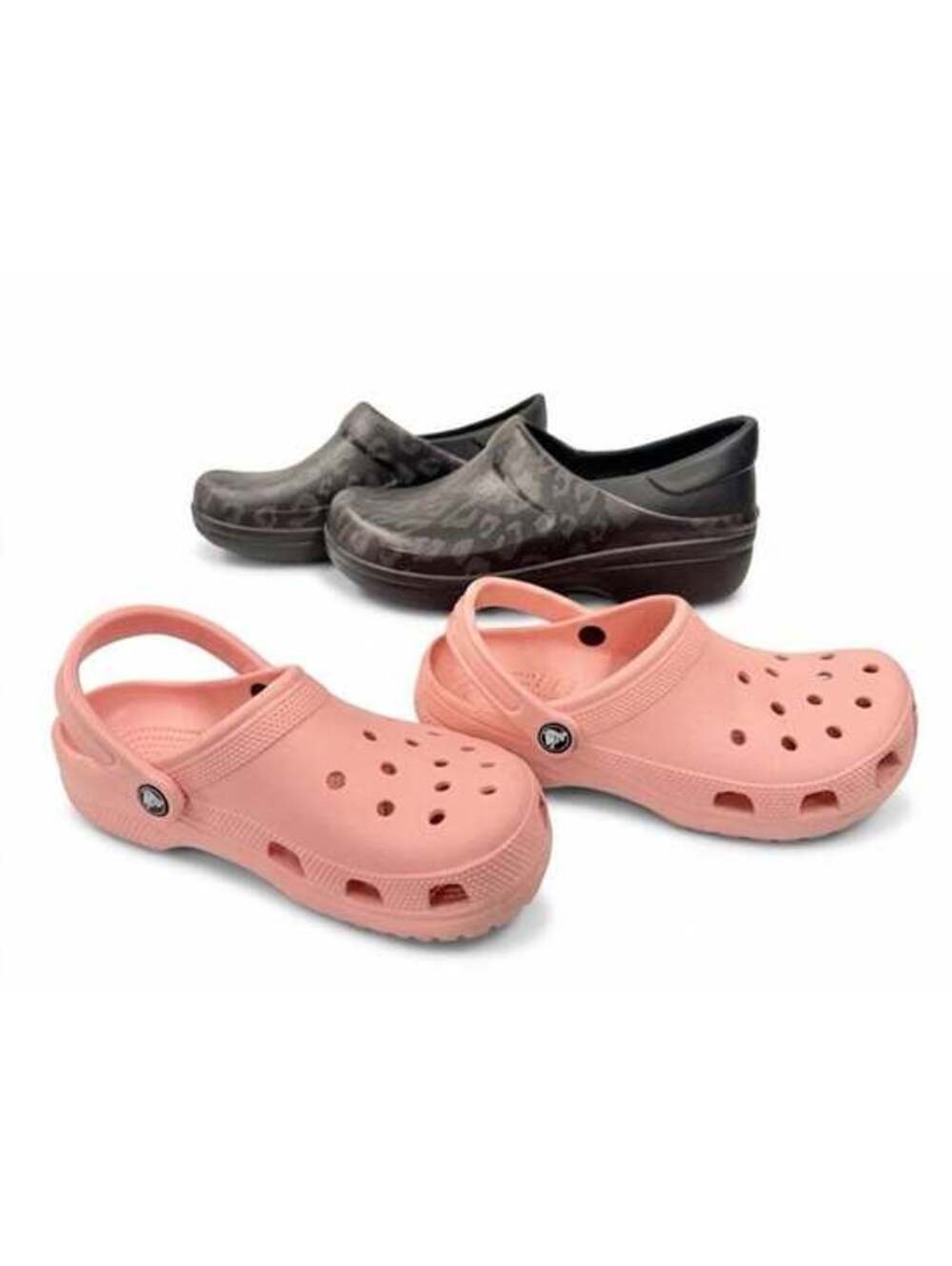 Bundle of 2 pair of Crocs women’s size 9